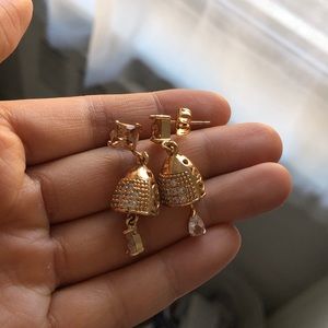 Cute dangle earrings with stones